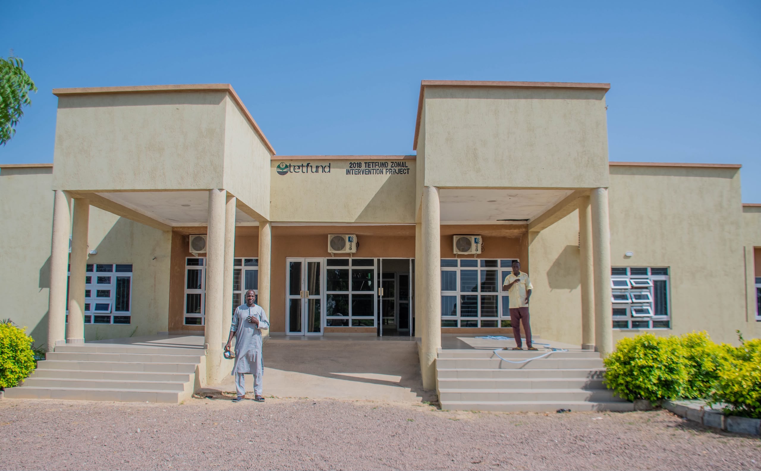 Front centre view of the SPGS building